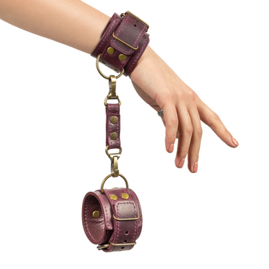 Преміум наручники LOVECRAFT фіолетові, натуральна шкіра, в подарунковій упаковці